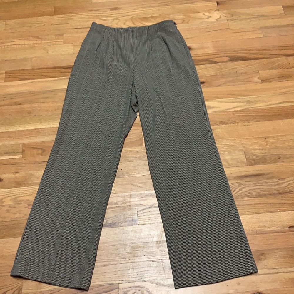 ✨East5th Flare Legged Slacks✨